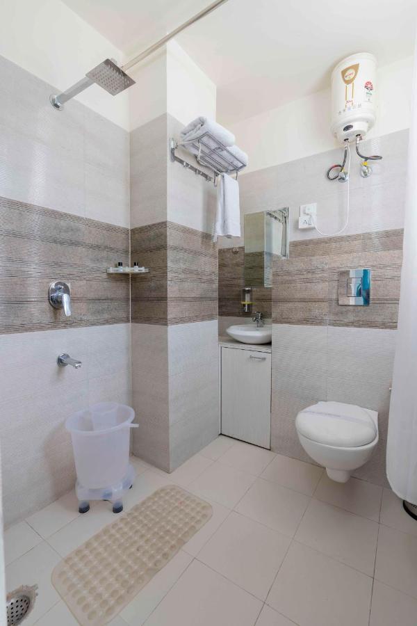 Hotel Istana Inn - A Luxury Stay ชัยปุระ ภายนอก รูปภาพ