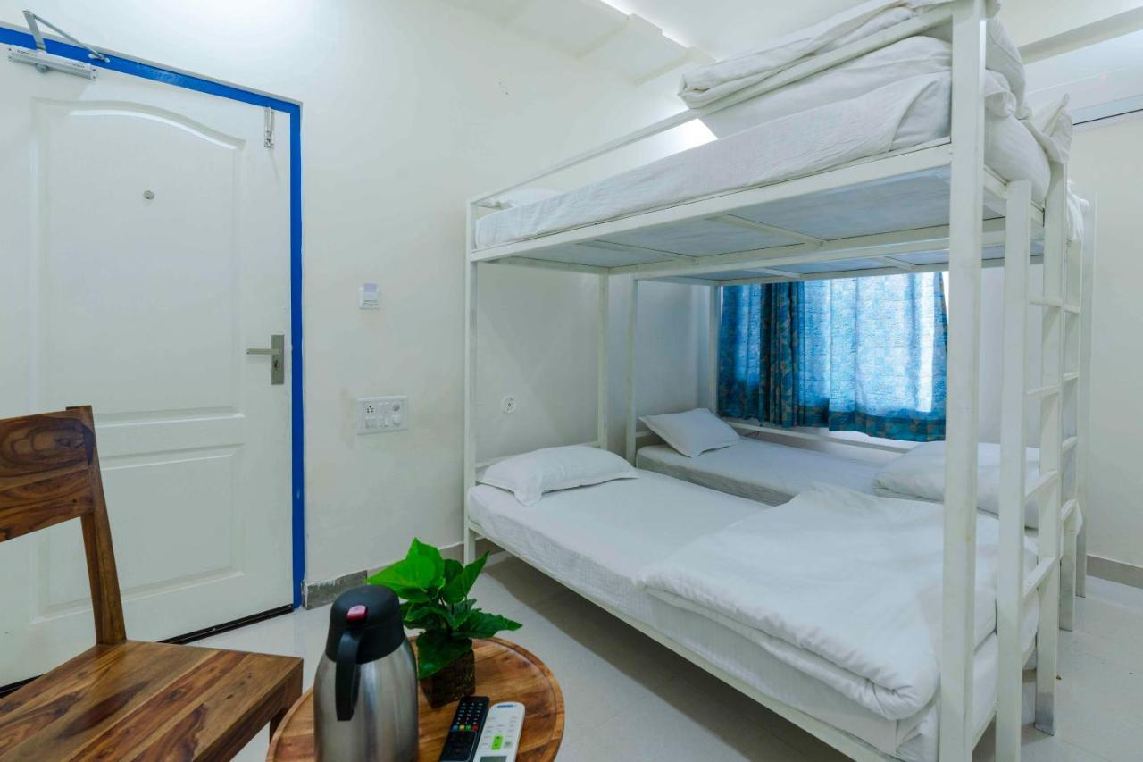 Hotel Istana Inn - A Luxury Stay ชัยปุระ ภายนอก รูปภาพ