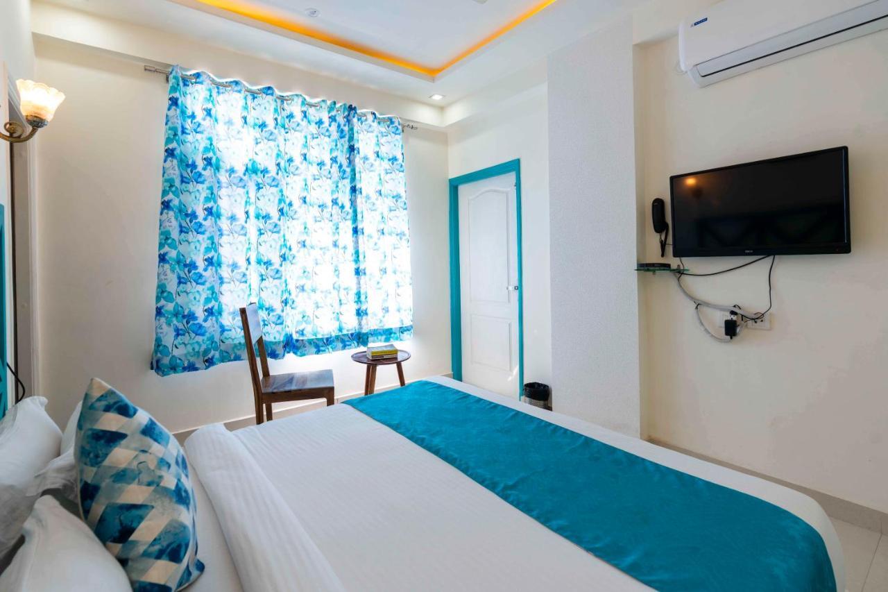 Hotel Istana Inn - A Luxury Stay ชัยปุระ ภายนอก รูปภาพ
