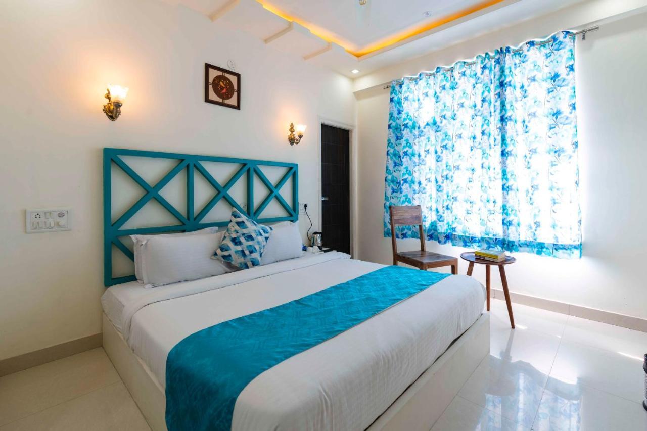 Hotel Istana Inn - A Luxury Stay ชัยปุระ ภายนอก รูปภาพ