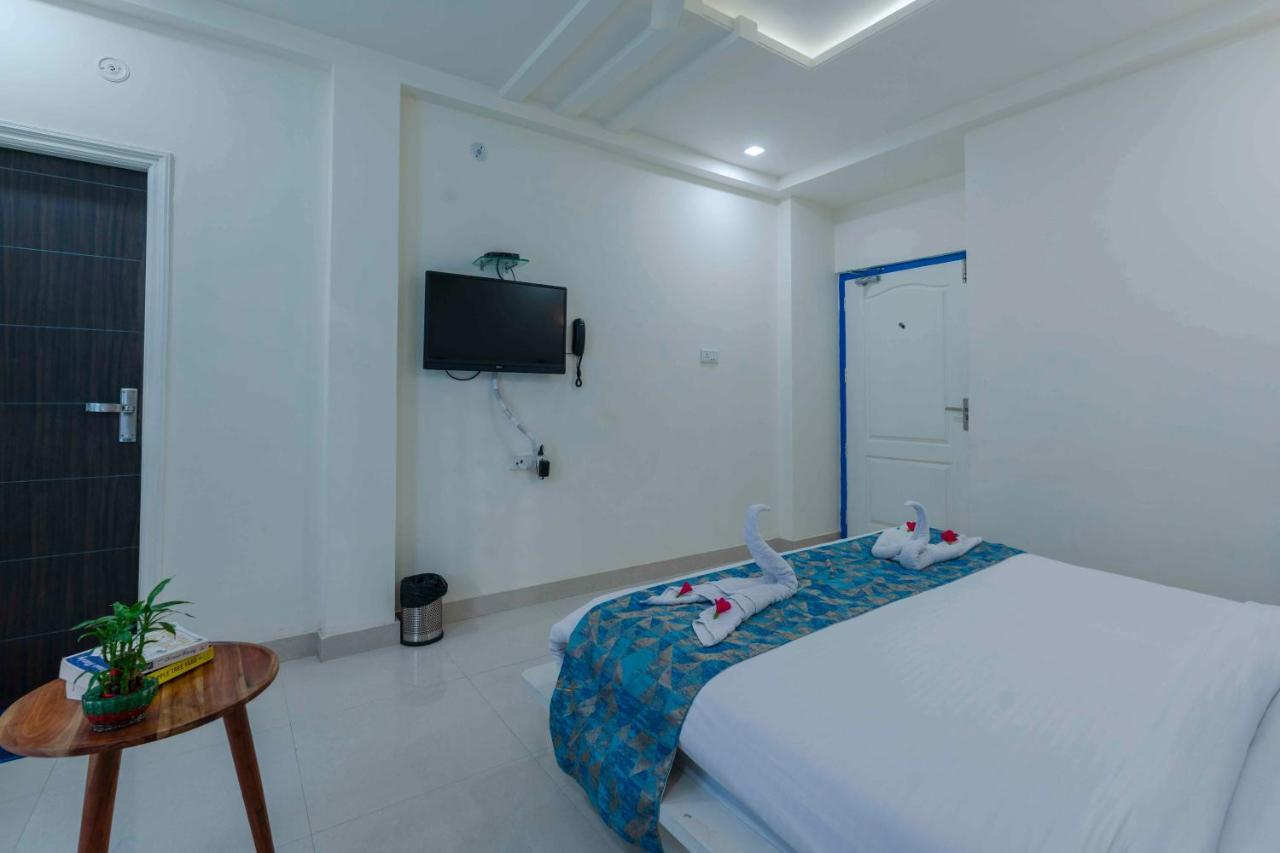 Hotel Istana Inn - A Luxury Stay ชัยปุระ ภายนอก รูปภาพ